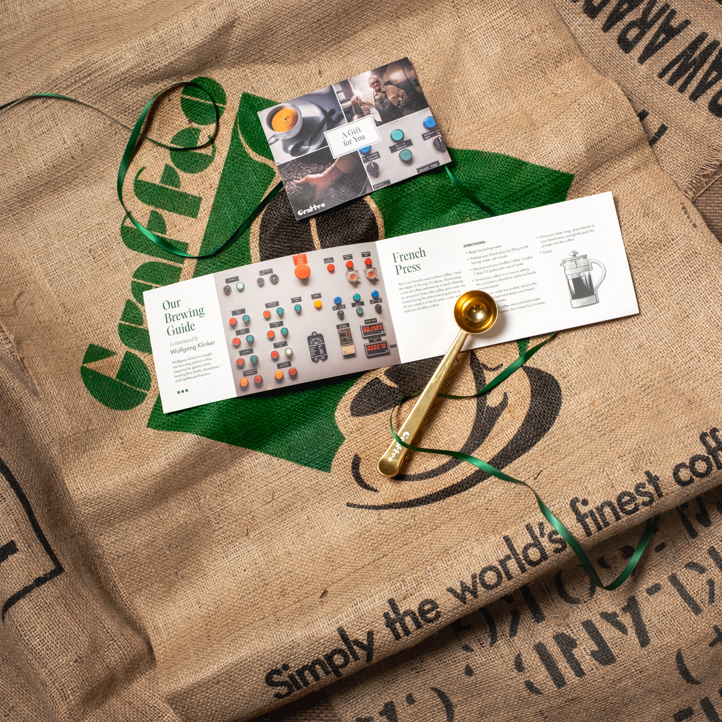 2 LB Gift Set (+ Hat)